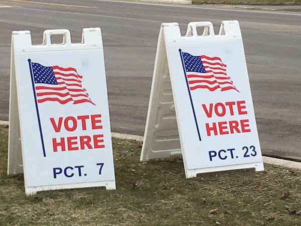 Voters hit the polls in Metro Detroit | WJR-AM